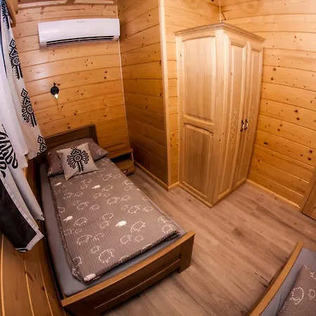 Pod Laskiem - W Gorach Sablowka