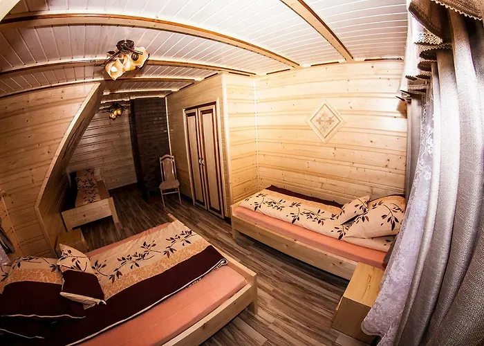 リゾート Pod Laskiem - W Gorach *